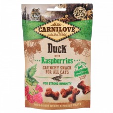 Ласощі Carnilove Cat Crunchy Snack для котів, качка та малина, 50 г