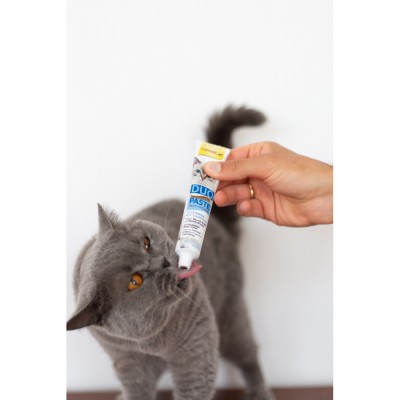 Паста для котів GimCat DUO PASTE Multi-vitamin 12 vitamins with tuna 12 вітамінів та тунець, 50 г